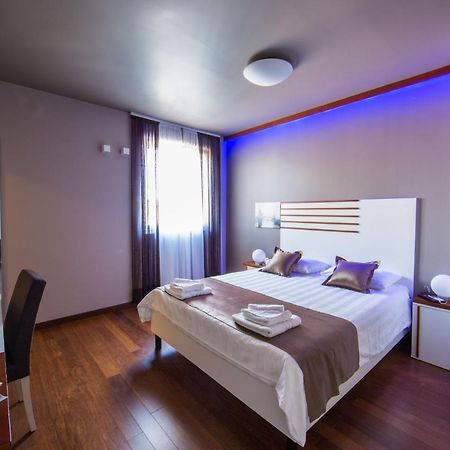 Luxury Rooms Silente Bacvice 2 Split Buitenkant foto